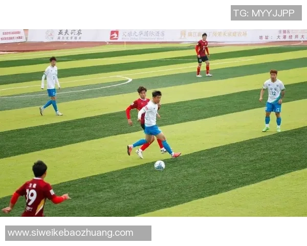 足球巨星赛场之外的另一面探索他们鲜为人知的兴趣爱好